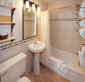 Bathroom of Heritage Sleeping Cabin